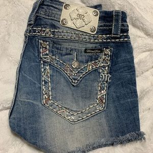 Size 29 miss me shorts!